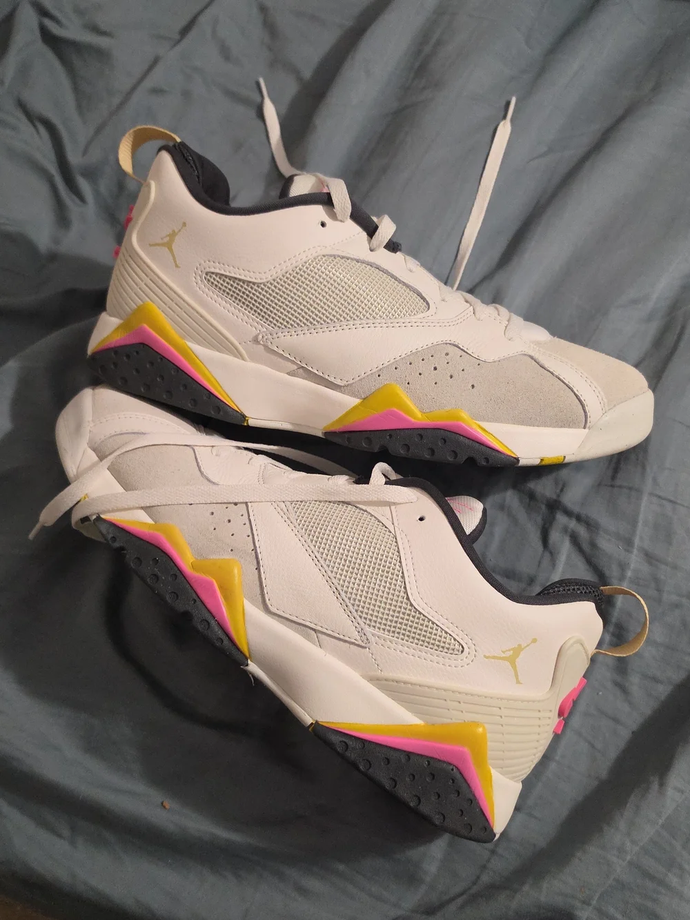 Jordan Men's White with Pink & Yellow Retro Basketball Sneakers